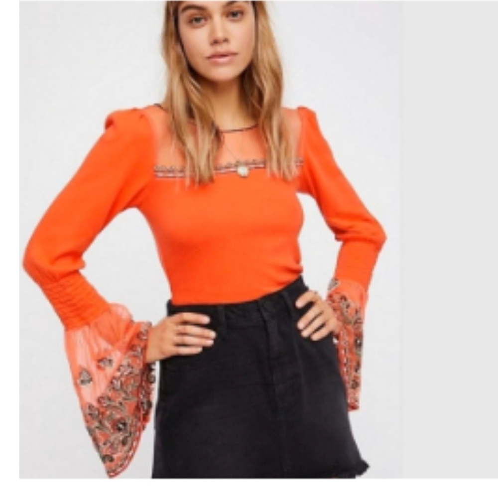 Free people high tide bell sleeve top XS